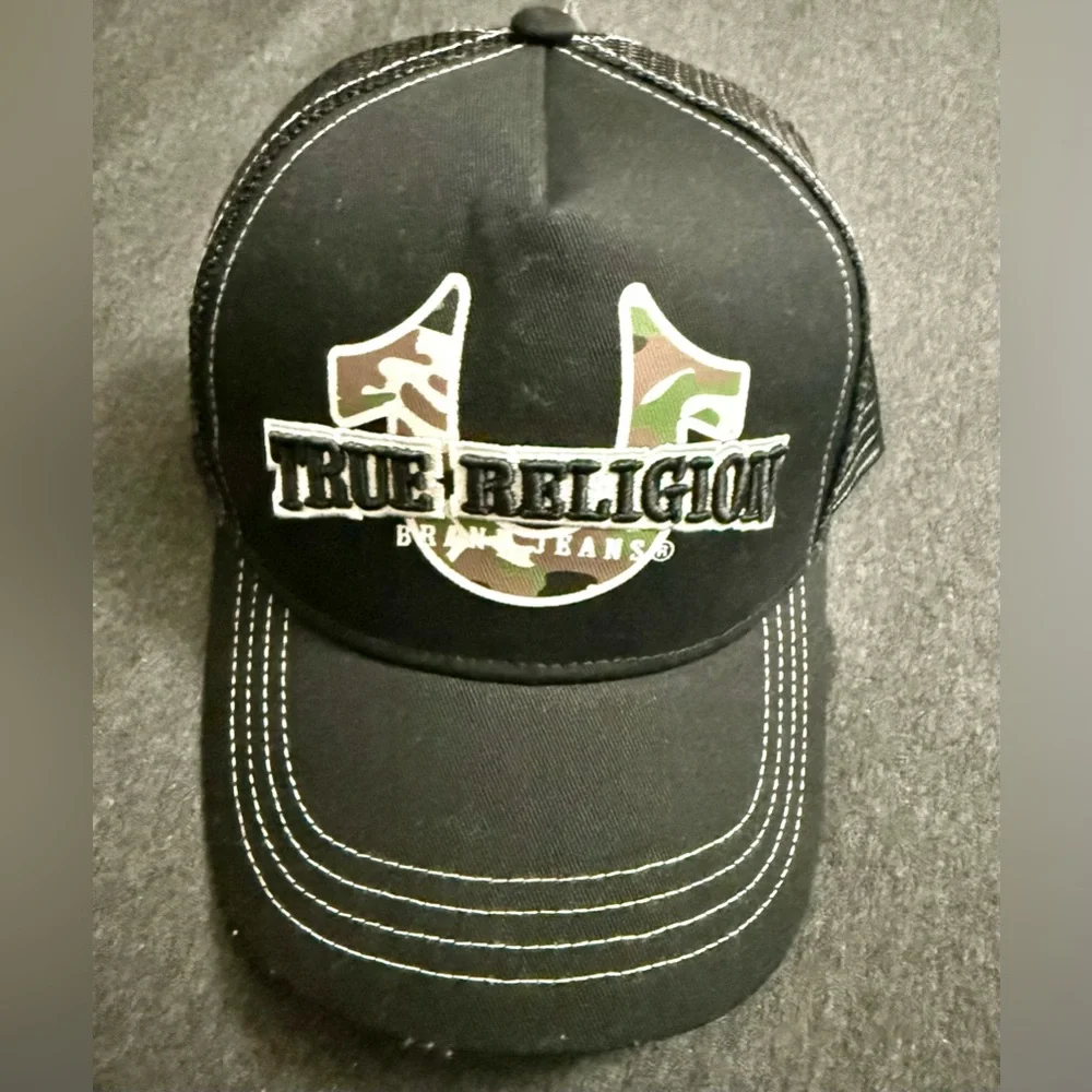 True Religion Black and Camouflage Cap